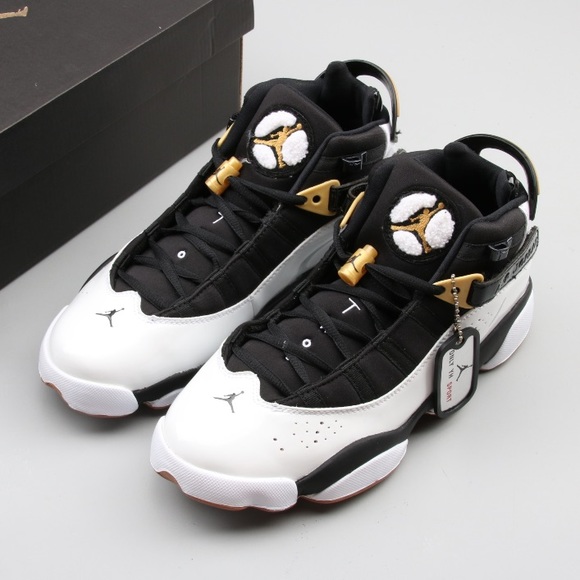 aj sneakers